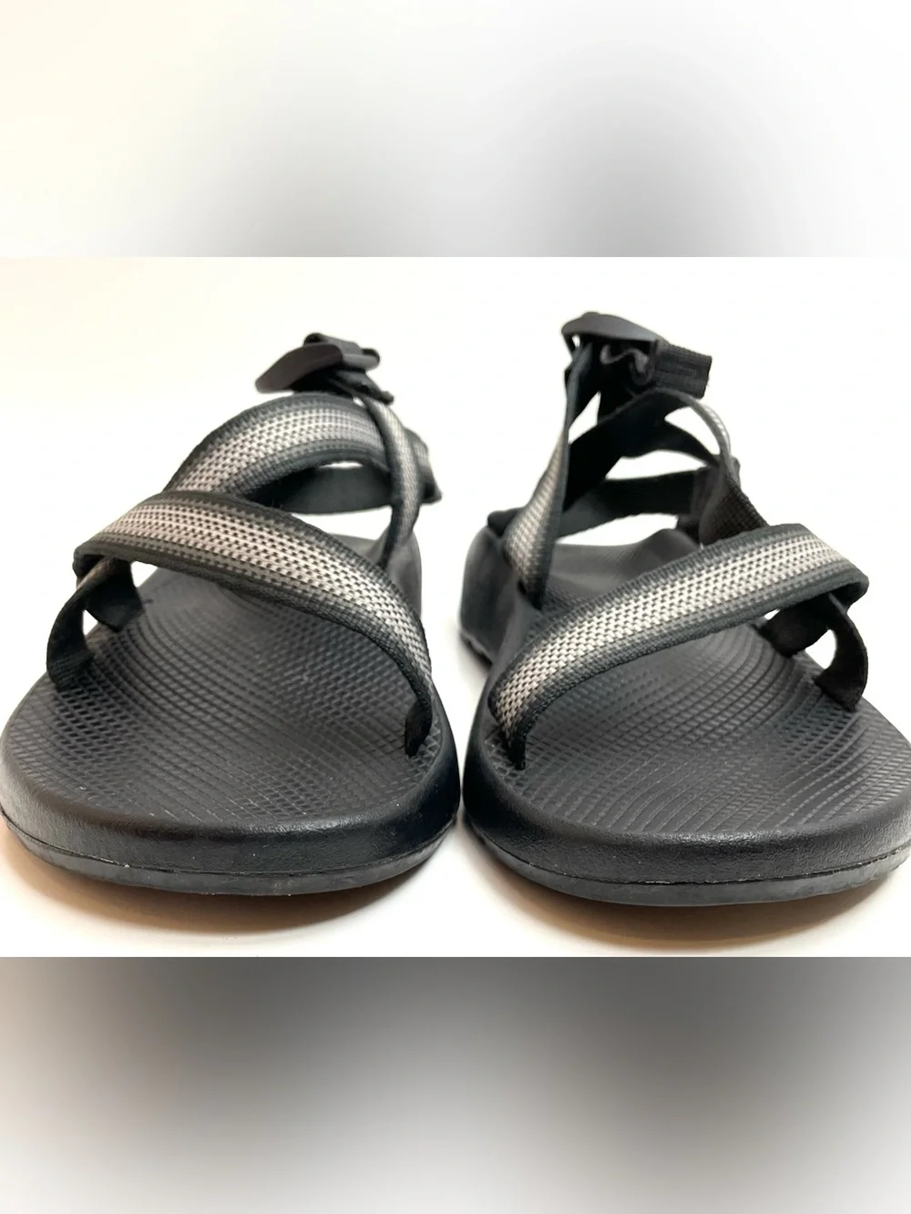 Chaco Z/Cloud Hiking Sport Sandals Black Gray Adjustable Straps Outdoor Sz 11